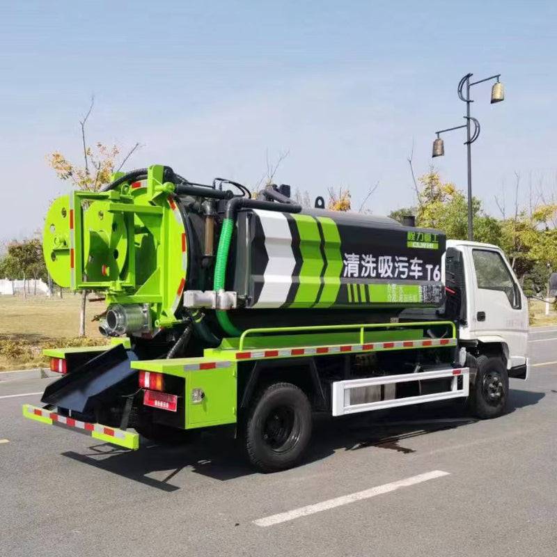 JMC 4x2 sludge transport truck 2 square water tank 4 square waste tank