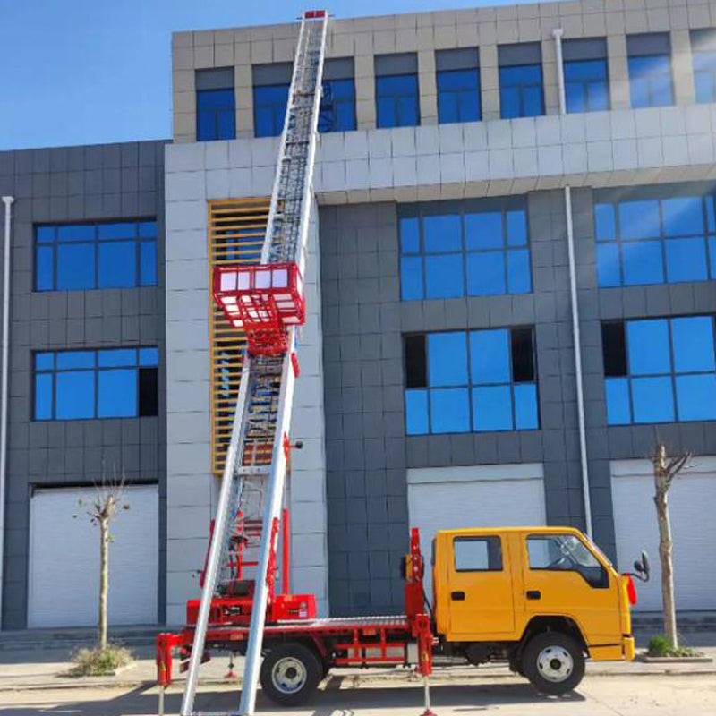 32 meters JiangLing 4 x2 aerial ladder moving operation truck