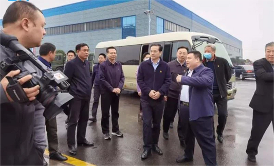 Suizhou Municipal Party Committee Leaders to Chengli Automobile Group to Inspect and Guide the Steady Development of the Core Industry of Special Automobile and Emergency Equipment
