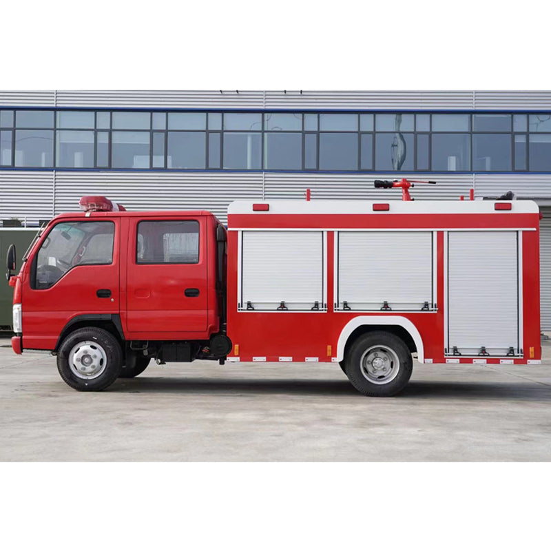 Camion de pompier ISUZU 4X2 2000L 